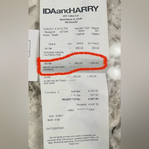 Balmain, white leather off shoulder or Crossbody bag. - Picture 2 of 16